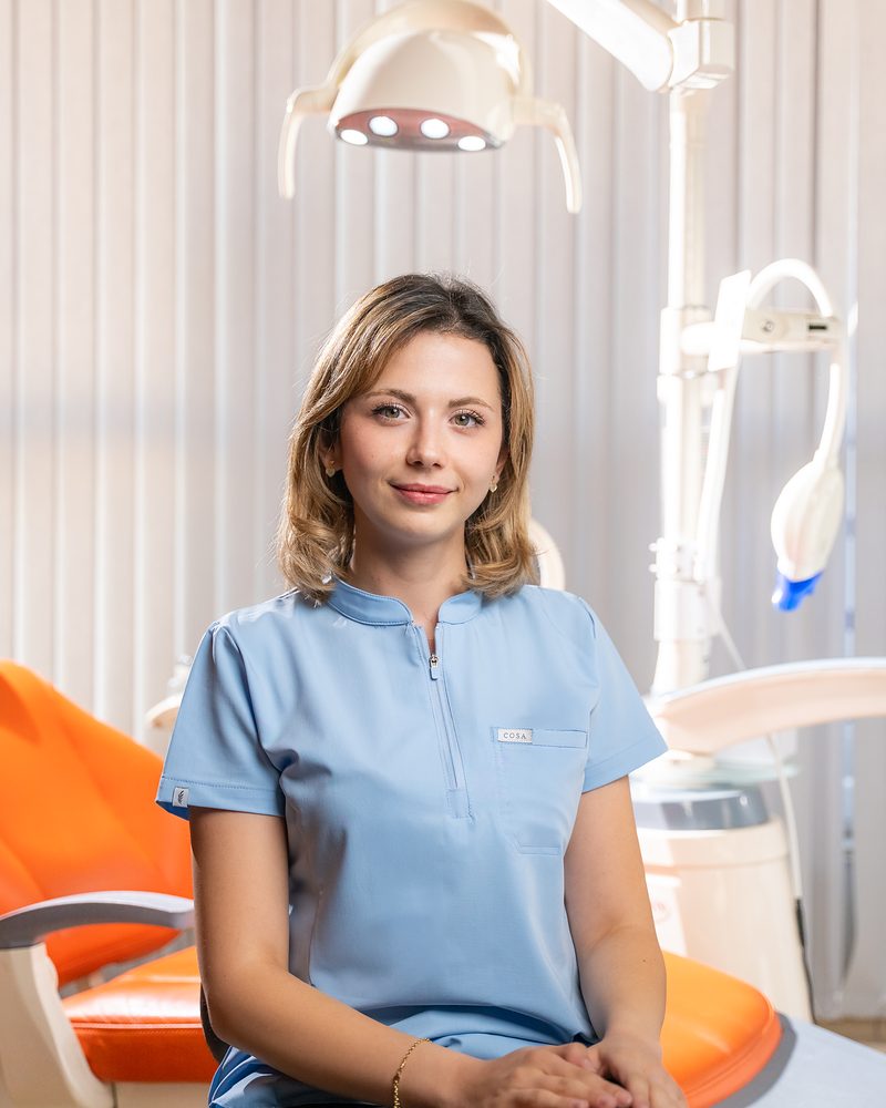 Dt. Esra Berivan Tüy — Çerkezköy İmplant
